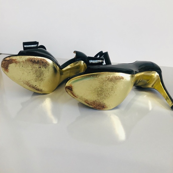 Black Bow Valentino’s - Picture 4 of 5